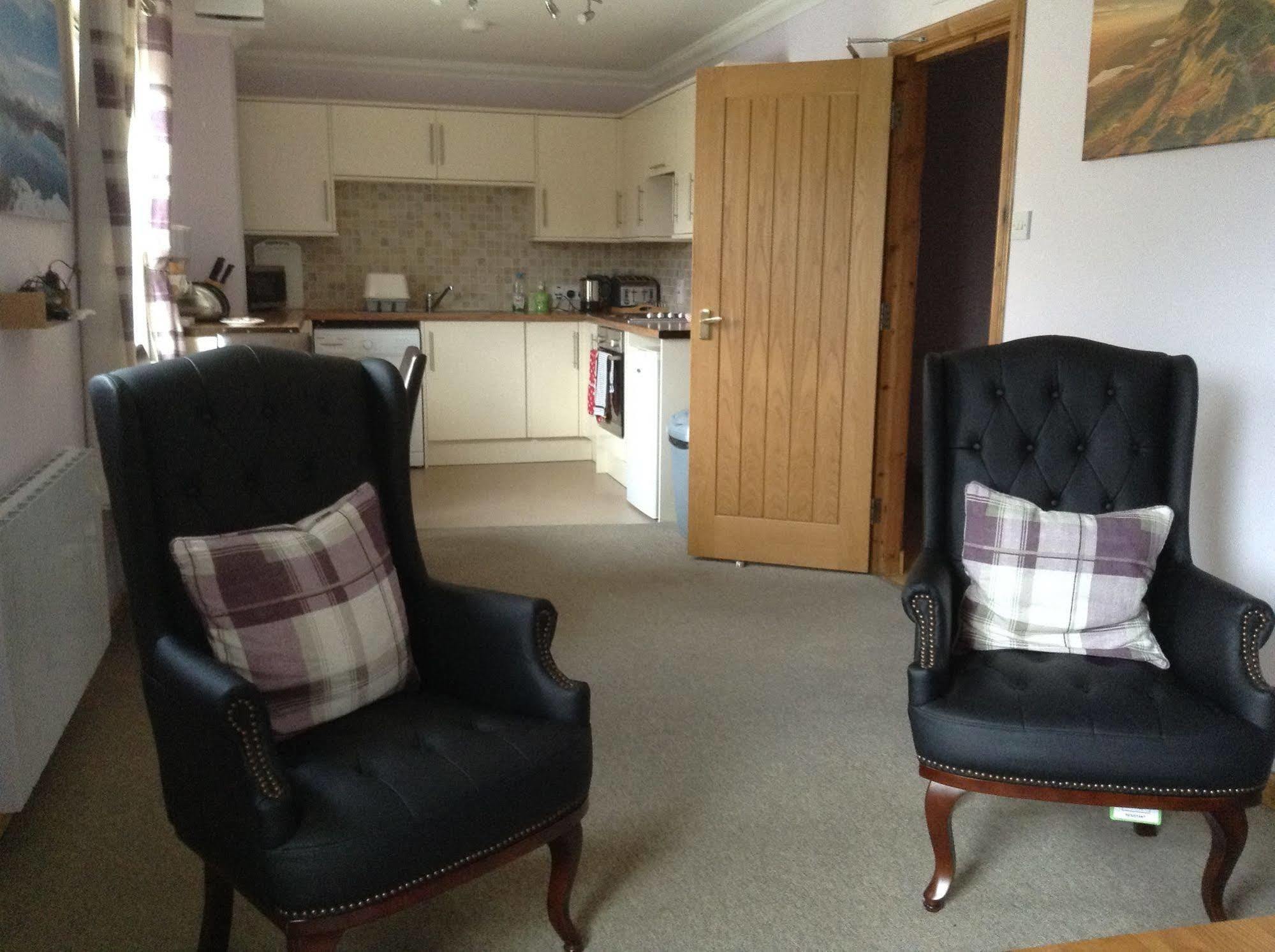 Glenlochy Nevis Bridge Apartments Fort William Dış mekan fotoğraf