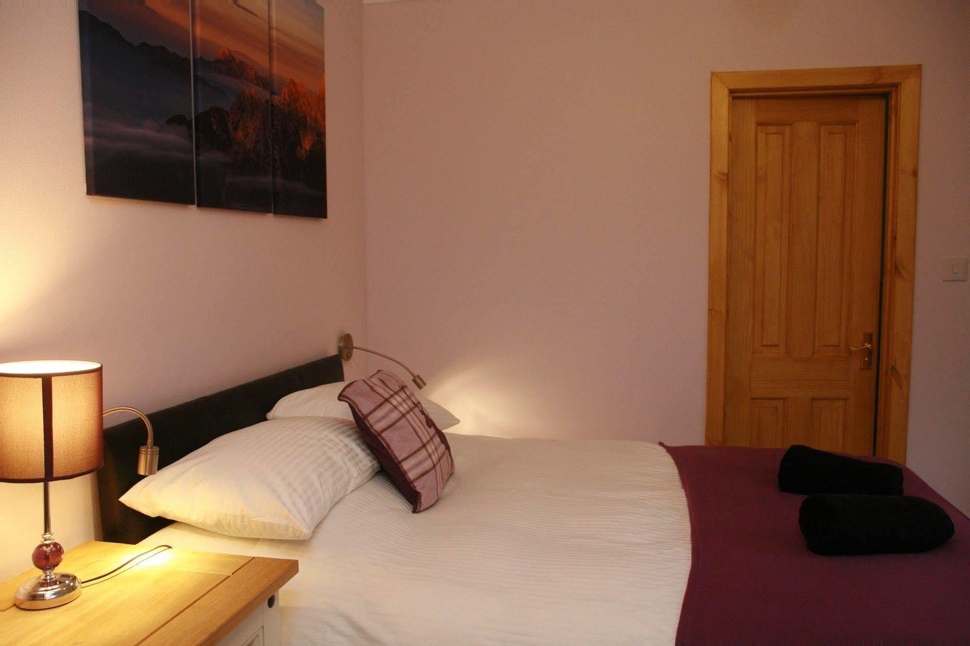 Glenlochy Nevis Bridge Apartments Fort William Dış mekan fotoğraf
